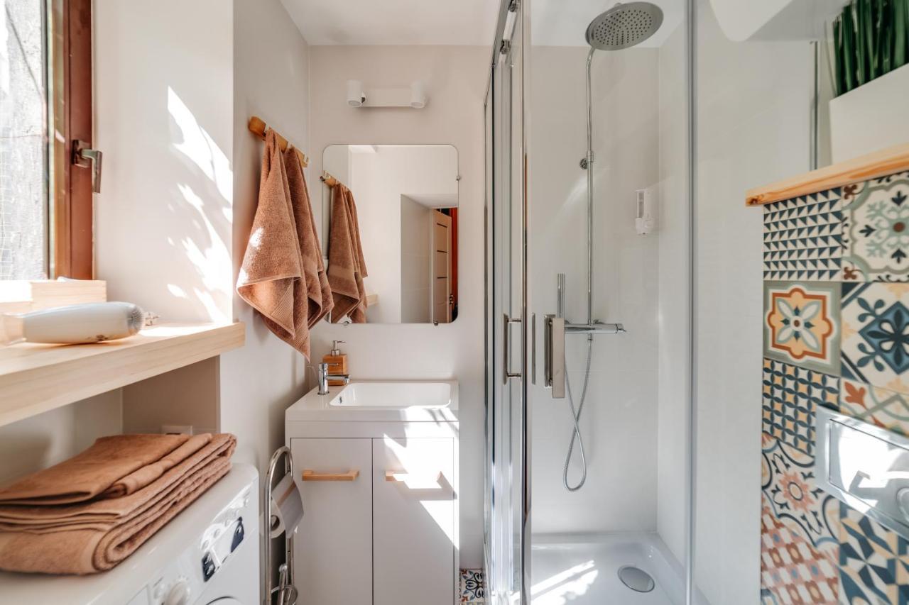 Alpari Apartments Krasków Εξωτερικό φωτογραφία